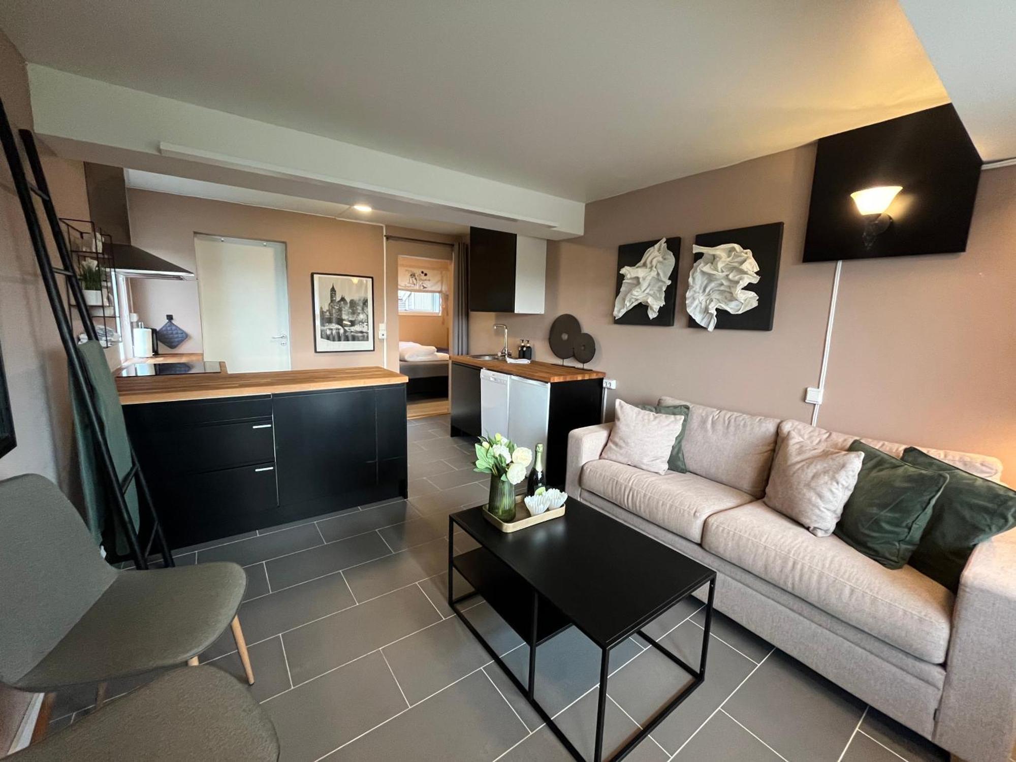 Five Apartments - Boutique Tromsø Dış mekan fotoğraf